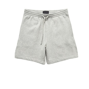 Shorts pour hommes gris en coton uni avec cordon de serrage, taille mi-haute, décontractés, respirants, shorts de sport - Product Image 1
