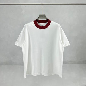 Camiseta Blanca Extra Grande para Hombre con Cuello Acanalado Rojo, Manga Corta, Estilo Casual, Talla 2XL - Product Image 1