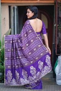 Nuevo y Elegante Sari de Algodón Crepé Banarasi Puro con Diseños de Zari, Encaje Moti, Sin Arrugas, de Secado Rápido, para Fiestas, Diwali y Uso Casual - Product Image 6