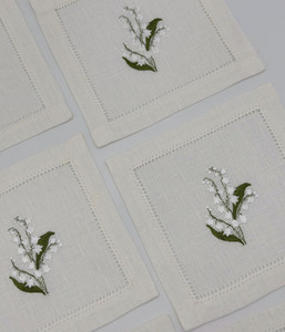 Servilletas de cóctel al por mayor con bordado de lirio del valle, posavasos de algodón y lino con dobladillo, decoración de mesa para el hogar, bodas, bares y eventos. - Product Image 3