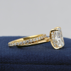 Ensemble de bagues de fiançailles en diamant de laboratoire taille radiant 4 carats, plaqué rhodium or jaune 14 carats (certifié IGI) pour mariage et soirée - Product Image 2