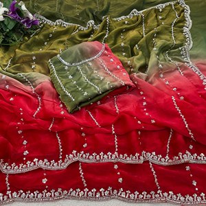 Sari en satin de soie Reglance avec perles et broderies Dana, style tendance, élégant, traditionnel, riche et de créateur, pour femme - Product Image 4
