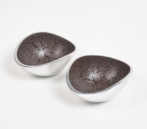 Ensemble de deux bols brun en aluminium texturé Fabricant sur mesure Grossiste vente directe en usine - Product Image 1