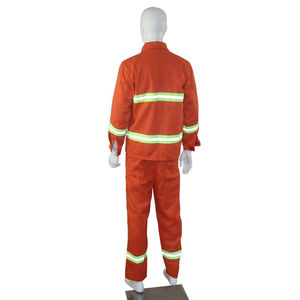 Combinaison de pompier réfléchissante haute visibilité personnalisée à 3 couches pour hommes, équipement de pompier en 2 pièces, uniforme de sauvetage et de lutte contre les incendies - Product Image 3