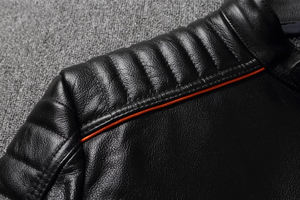 Veste de motard en cuir de vache véritable, coupe ajustée, avec logo personnalisé - Product Image 5