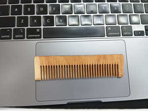 Peigne à cheveux en bois de neem naturel pour la promotion de salon à domicile et l'utilisation de voyage du fournisseur indien au prix d'exportation - Product Image 2