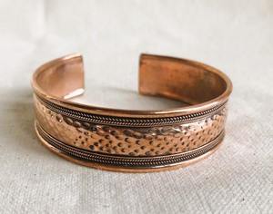 Pulsera Kada de Cobre Sólido Vintage, Ajustable, Hecha a Mano, Unisex, Joyería de Muñeca, Calidad de Exportación, Suministro de Fabricante al por Mayor - Product Image 3