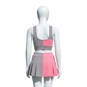 Conjunto deportivo informal de 2 piezas para mujer de alta calidad, conjunto de chándal con capucha y cremallera con bordado de números en terciopelo y pantalones cortos. - Product Image 2
