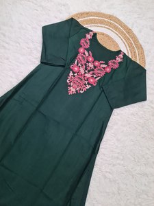 Kurti Anarkali en tissu rayé de viscose pure style Rajasthani avec broderies de sequins lourdes, conçu pour les femmes soucieuses de la mode actuelle - Product Image 5