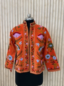 Chaqueta de Terciopelo Estampada para Mujer, Estilo Étnico Moderno, Diseño de Otoño-Invierno, Tejida a Mano, Transpirable, Ecológica, con Estampado Floral Vintage - Product Image 1