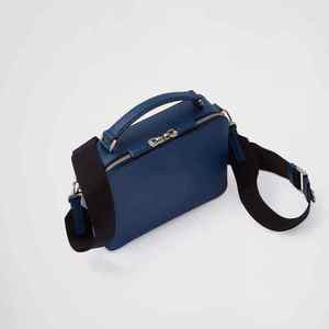 2025 Trendy Custom Premium Messenger Bag Luxury Saffiano Fabric Leather Crossbody Side Bag High Quality <b>Chest</b> Bag with Log - Product Image 5