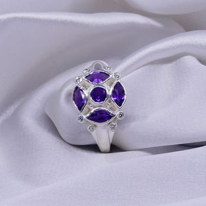 Anillo Clásico de Plata de Ley 925 Chapado en Oro con Gemas de Cianita, Topacio de Londres, Topacio Azul y Topacio Blanco para Bodas - Product Image 6