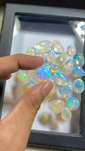 โอปอลเอธิโอเปียธรรมชาติทรงรีแบบคาโบชอง พลอยหลวมหลากสีเปล่งประกาย สำหรับทำเครื่องประดับ - Product Image 3