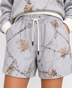Ensemble sweat-shirt et short surdimensionné pour femme, imprimé floral, en molleton, décontracté, coupe ample, toutes saisons - Product Image 4