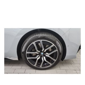 BMW Serie 7 740i SDrive M Sport 2023, Volante a la Izquierda, Caja de Cambios Automática, 32,379 km - Product Image 5
