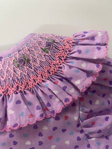 เดรสสีม่วงทรงหัวใจปักลายดอกไม้แบบเย็บมือพร้อมระบายและลูกไม้สีชมพูที่ปกเสื้อ -OEM/ODM - Product Image 2