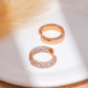 Boucles d'oreilles créoles de luxe en diamants ronds de laboratoire, or massif 18 carats, bijoux unisexes, cadeau idéal pour les diplômes et les mariages - Product Image 3