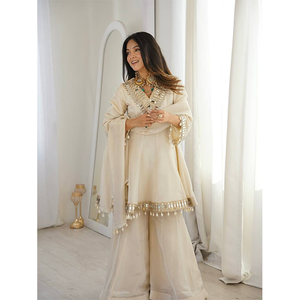 Último Diseño y Nuevo Estilo, Traje Sharara de Organza de Seda Tebby con Bordado de Encaje y Espejos Reales, Colección para Bodas en Venta - Product Image 1