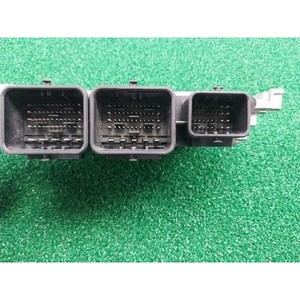 ECU และโมดูลคอมพิวเตอร์มือสองสำหรับรถยนต์ซีรีส์ 3 รุ่น 762098601 - Product Image 3