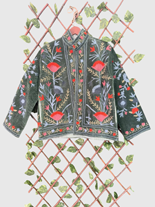 Veste en velours brodée à la main avec des motifs floraux, manches longues, col mandarin, taille plus, vêtements d'automne pour femmes - Product Image 1