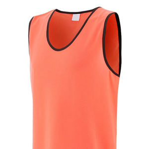 Chalecos de Fútbol Personalizados al por Mayor, Disponibles en Stock, con Logotipo Personalizado, Hechos de Algodón, para Entrenamiento de Equipos de Fútbol, Malla Transpirable, Servicio OEM Disponible - Product Image 5