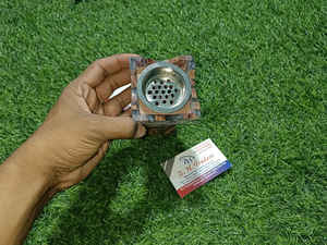 Quemador de Incienso de Resina Exclusivo, Hecho a Mano, Estilo Árabe Moderno, para Regalos de Ramadán y Eid - Product Image 4