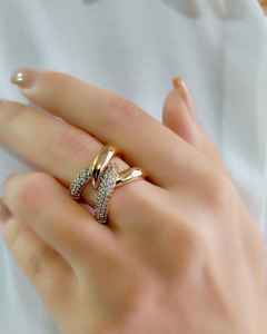 Bague de mariage en or style cubain avec moissanite taille ronde pavée, bague de fiançailles et de mariage en or massif 14 carats, bijou audacieux pour femme - Product Image 4