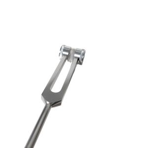 ชุดส้อมเสียงแบบมีน้ำหนัก 89HZ Hammer Ball Tuning Fork พร้อมไม้ตีแบบมีน้ำหนัก ใช้พลังงานด้วยมือ ได้รับการรับรองมาตรฐาน CE ISO พร้อมคีมโลหะ โดย Blush Surgical - Product Image 4