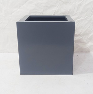 Jardinière carrée moderne, design boîte, grande taille, pour intérieur et extérieur, pot décoratif pour plantes, durable, résistant à la rouille, pour jardin et maison. - Product Image 4