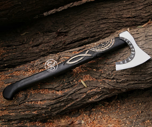 Hacha Vikinga MORTAL SAGA con Mango Negro y Hoja Grabada, Herramienta Manual Multifuncional de Acero al Carbono para Camping y Actividades al Aire Libre - Product Image 5