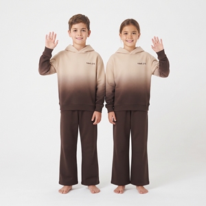Conjunto Deportivo Sublimado de Dos Tonos para Niños, Sudadera con Capucha y Pantalones Anchos, Ropa Deportiva para Niños y Niñas, Conjunto Personalizado - Product Image 3