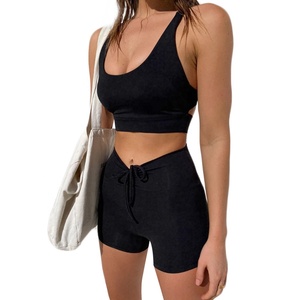 Soutien-gorge de sport OEM sexy, court, respirant, sans armatures, convertible, push-up, avec coussinets, pour le yoga, séchage rapide, débardeur pour femme - Product Image 3