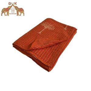 Couvre-lit en coton imprimé à la main élégant, motif palmier, Kantha, pour toutes les saisons, pour un usage domestique - Product Image 1