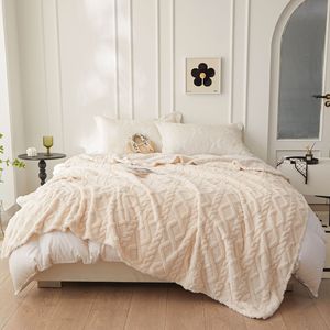 Vente en gros de couvertures en flanelle super douce et écologique, 100% polyester, moelleuses et chaudes, pour toutes les saisons, personnalisables OEM/ODM - Product Image 2