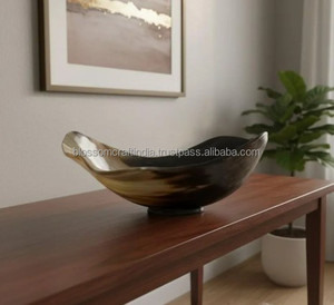 Cuenco de Cuerno Natural de Lujo, Hecho a Mano, Vajilla Artesanal Ecológica, Cuenco para Servir Comida, Bocadillos y Decoración - Product Image 1