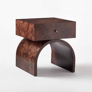 Organizador de Cabecera de Madera de Teca Sólida, Elegante Mesa Flotante Semicircular - Product Image 1