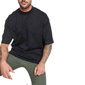 T-shirt unisexe streetwear grande taille 100% coton tricoté avec logo personnalisable sur le devant, style vintage et coupe oversize - Product Image 3