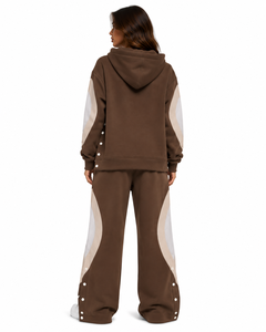 Ensemble coordonné en polaire zippé pour femme avec sweat à capuche à poche et détails latéraux à boutons-pression, et pantalon de survêtement coupe ample – Fournisseur en gros - Product Image 3