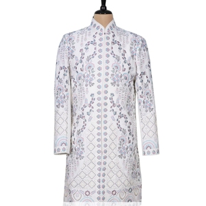 Traje Étnico Indo Occidental Premium para Hombre, Tela TR Lachko con Bordado de Lentejuelas y Trabajo Tradicional de Codificación con Cuentas - Product Image 1