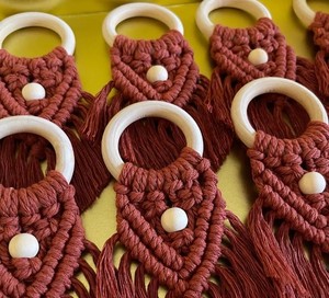 Anneaux de serviette en macramé bohème : Décoration de mariage en coton faite à la main - Product Image 1