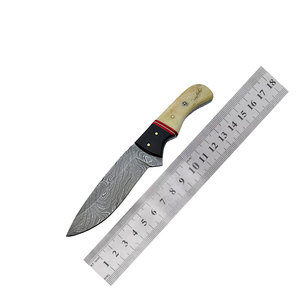 Cuchillo de caza para exteriores hecho con hoja de acero de Damasco y mango resistente para camping, supervivencia y uso diario. - Product Image 5