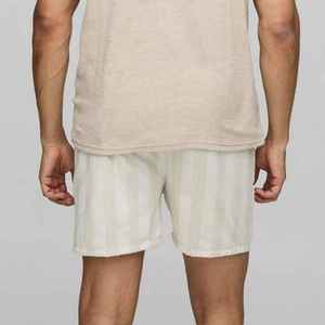 Shorts Bermuda en Coton Oxford Beige Uni pour Homme, Taille Mi-Haute, Fermeture Élastique, Style Décontracté avec Poches, Tissu Respirant - Product Image 4