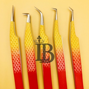 Pince à épiler professionnelle haut de gamme pour cils, en acier inoxydable, de précision, durable, avec logo personnalisé, pour cils en vison plats - Product Image 5