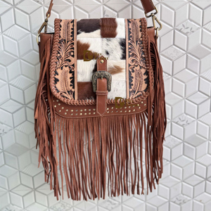 Bolso Bandolera de Cuero Auténtico Hecho a Mano con Flecos y Grabado Artesanal Estilo Bohemio Gitano, con Pelo de Vaca, Venta al por Mayor - Product Image 1