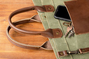 Grand sac de transport pour bois de chauffage en toile cirée imperméable avec poignée en cuir, porte-bûches et porte-bois en cuir - Product Image 2