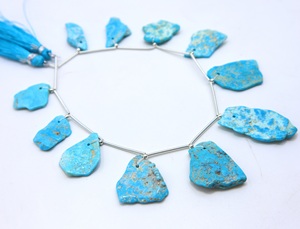 Perles de turquoise naturelle d'Arizona, 11 pièces, brutes et lisses, pour la fabrication de bijoux - Product Image 2