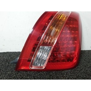 Opirus 2003-2010 Conjunto de Faro Trasero Derecho, Usado OEM 924023F500 - Product Image 3