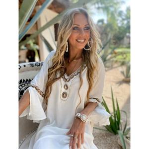 Vestido Mini Boho Blanco de Gasa para Mujer, Cuello en V, Corte Holgado, para Playa, con Mangas Acampanadas y Detalles Étnicos - Product Image 2