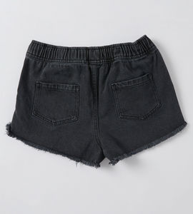 Shorts de mezclilla para mujer de alta calidad, diseñados para brindar comodidad, flexibilidad y un estilo urbano moderno, perfectos para todas las ocasiones. - Product Image 5
