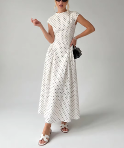 <span class=keywords><strong>Robe</strong></span> Midi Plissée à Pois Vintage 2026 pour Femme – Luxe, Élégance et Polyvalence pour le Printemps, les Soirées et les Tenues Décontractées - Product Image 6